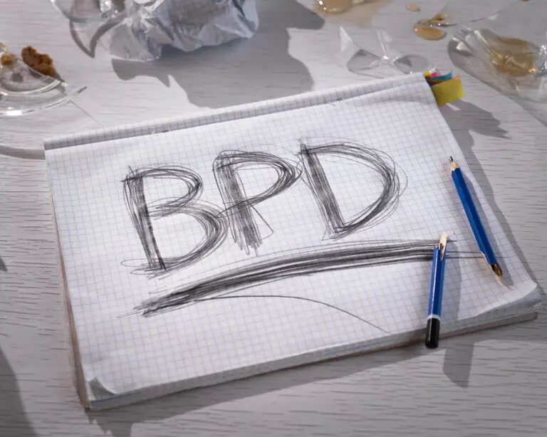 The Idealization Paradox: How BPD Creates Love-Hate Cycles and What Your Brain Can Do About It