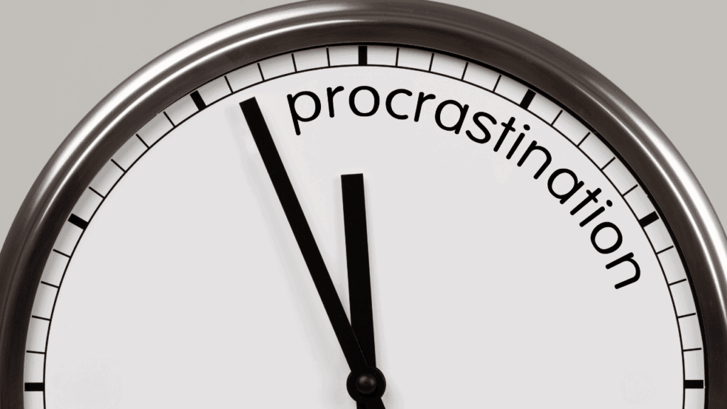 Clock pointing to 'procrastination', symbolizing overcoming procrastination through life coaching for achieving goals and behavior change. Neuroscience of Procrastination